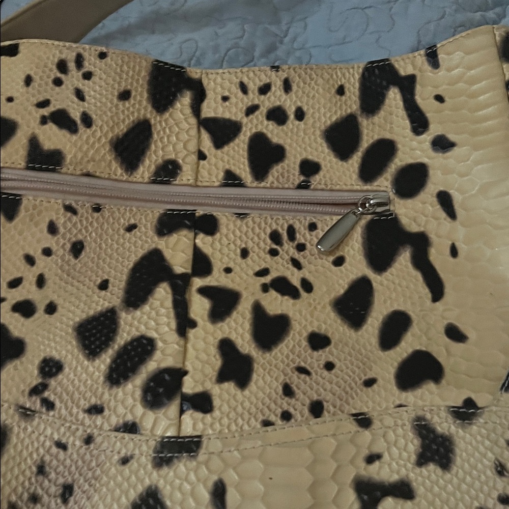 Leather Snakeskin Pattern Shoulder Bag - Picture 7 of 7